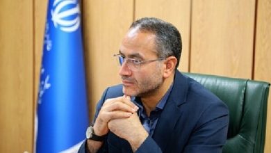 4658641 1 به گزارش خبرگزاری مهر، بهروز رحیمی، در حاشیه بازدید از آزمون استخدامی وزارت بهداشت در دانشگاه علم و فرهنگ تهران، با بیان اینکه در توافق با سازمان‌های برنامه و بودجه و همچنین امور استخدامی، ۷۵ هزار نیروی انسانی در سه مرحله در وزارت بهداشت جذب می‌شوند، گفت: در مرحله اول ۲۵ هزار نفر استخدام می‌شوند که امروز آزمون استخدامی در سراسر کشور برگزار شد.