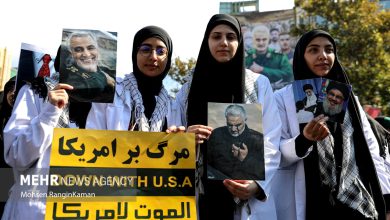 4704038 به گزارش خبرنگار مهر، جامعه پزشکی و پرستاران و امدادگران و…، روز چهارشنبه در حالی در میدان فلسطین تهران تجمع کرده‌اند که شب گذشته رژیم صهیونیستی با بمباران بیمارستان المعمدانی، دست به جنایت بشری زد.