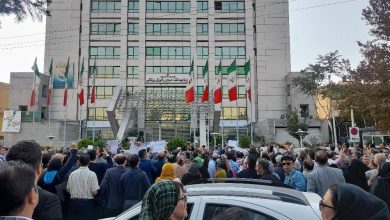 4710891 به گزارش خبرگزاری مهر، درمانگران اعتیاد با توجه به توافقات قبلی که میان وزارت بهداشت، ستاد مبارزه با مواد مخدر، کمیسیون بهداشت و درمان مجلس، سازمان نظام پزشکی و…، صورت گرفته بود، عنوان داشتند که وزارت بهداشت نسبت به آن توافقات بی اعتنا بوده و اقداماتی را انجام می‌دهد که باعث تضعیف خدمات مراکز ترک اعتیاد شده است.